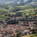 Riprese aeree del Comune di Casteggio Oltrepo Pavese in provincia di Pavia